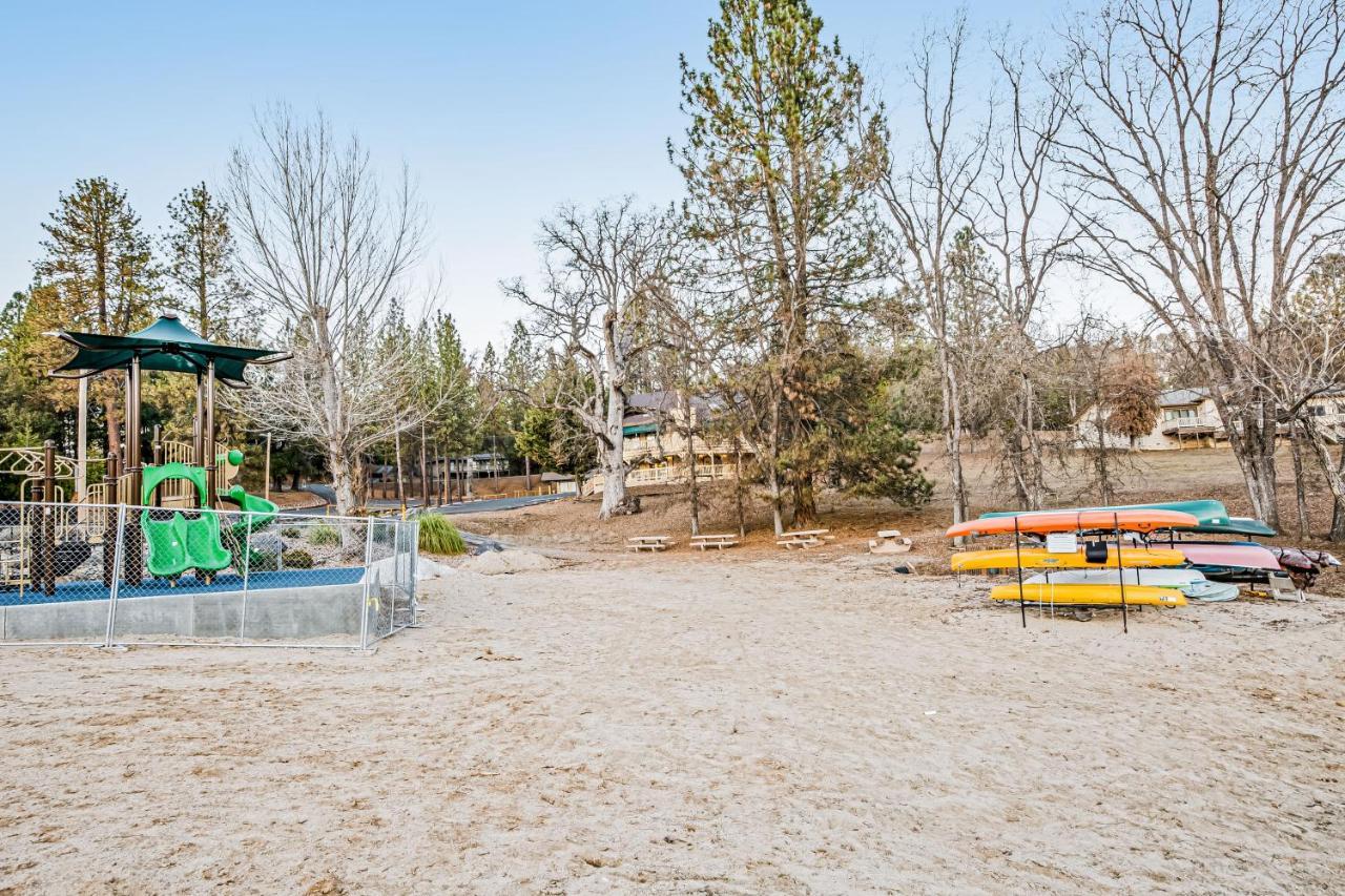 Luring Lakefront Landing Groveland Extérieur photo